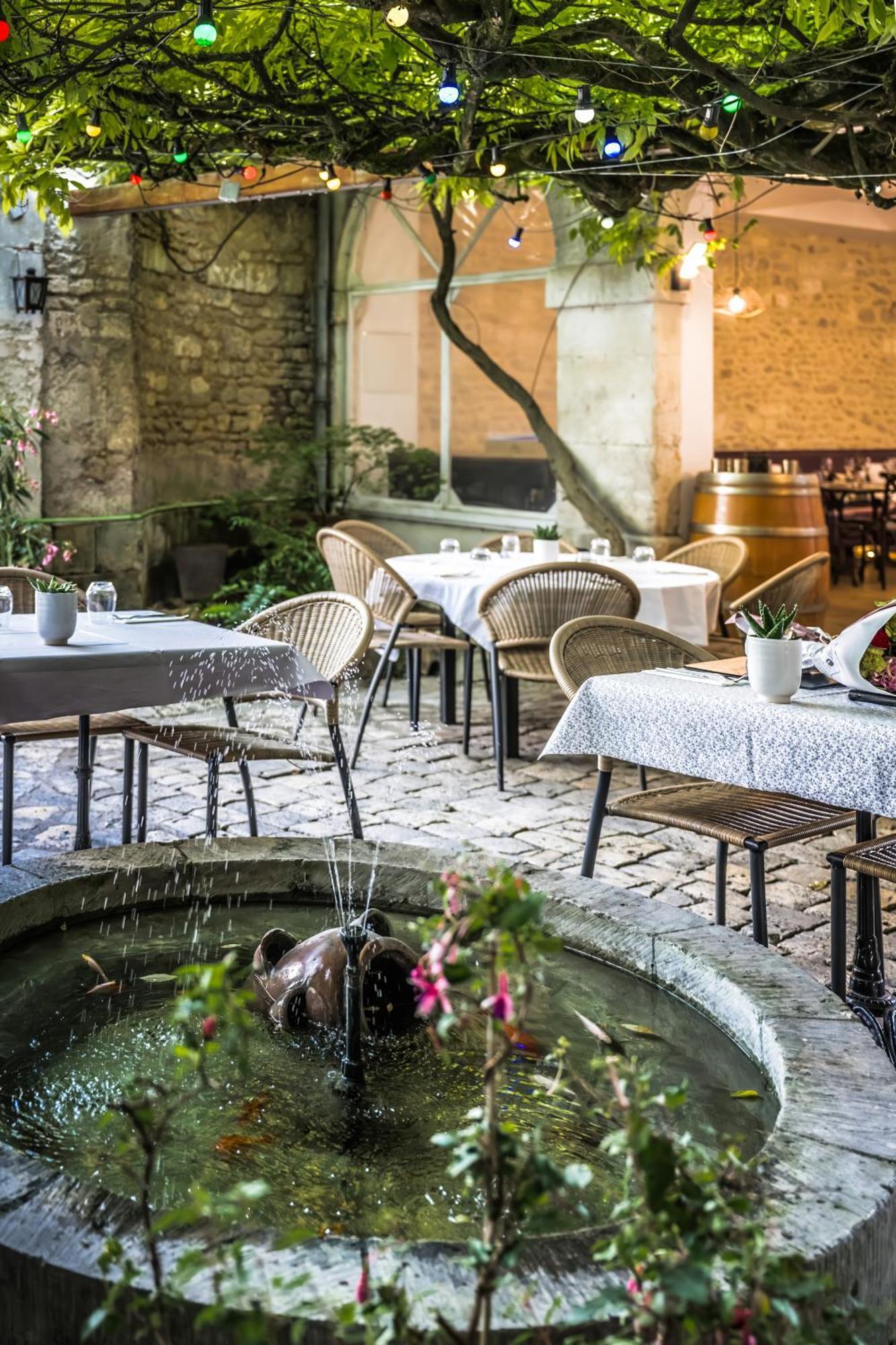 Hotel Heritage Κονιάκ Εξωτερικό φωτογραφία